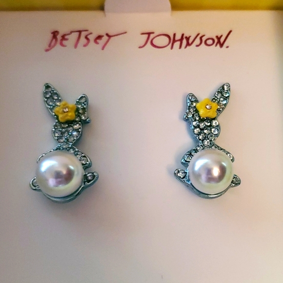 Betsey Johnson Bunny Earrings - Picture 3 of 8